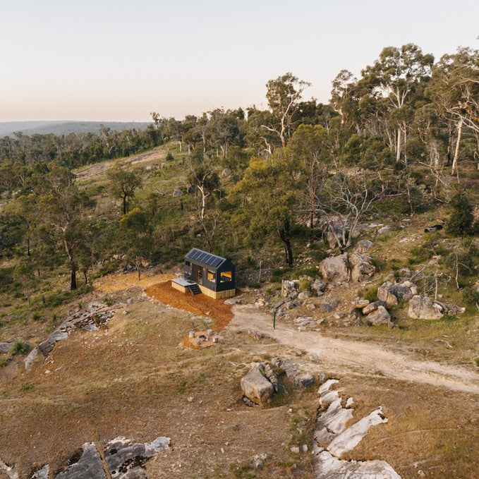 Unyoked 'Wal' - 1 Night Weekdays