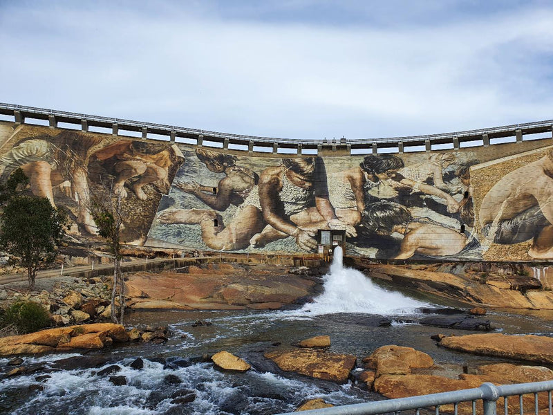 The Amazing Wellington Dam Murals And Region Day Photographic Tour - We Wander